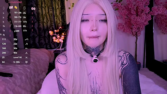 Lein_Bone Adlı Modelin Canlı XXX Sohbeti