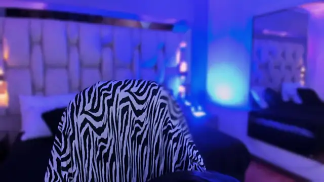 revenmiller_'s Live XXX Chat