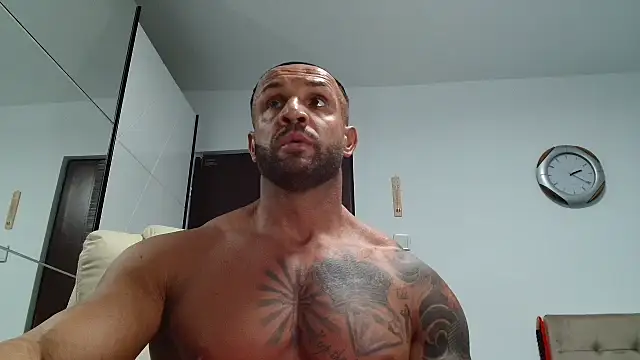 Magnificmuscles89 Webcam show