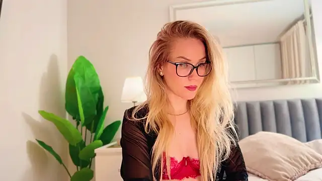 Myassistant's Live XXX Chat