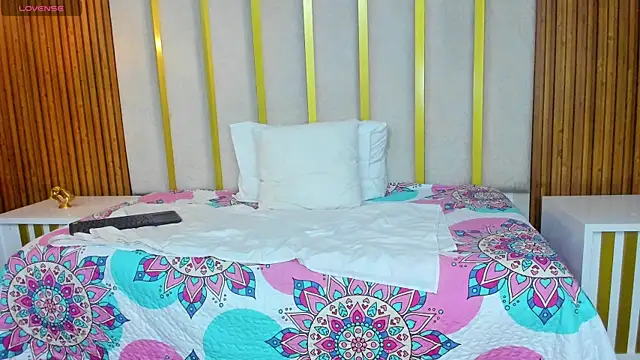 love_mommy's Live XXX Chat