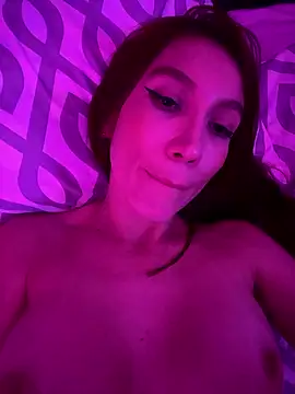 MiaFarrell_'s Live XXX Chat