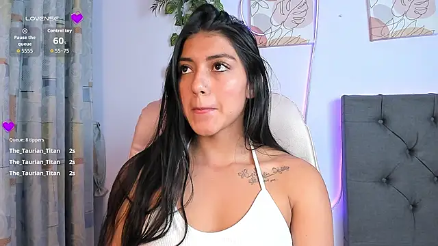 Quiinn_bx – Naživo XXX chat