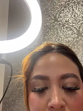 Katie_shuangs – Naživo XXX chat