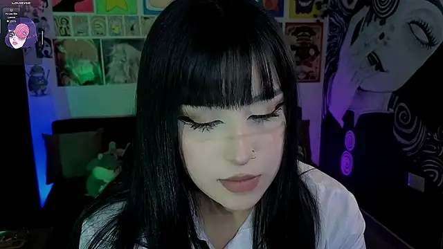 Yuhwan_'s Live XXX Chat