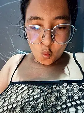 Lily-o's Live XXX Chat