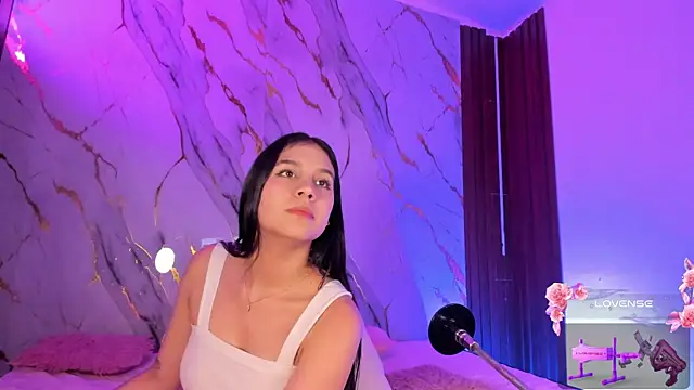 Emmiicute – Naživo XXX chat