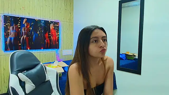 Онлайн чат XXX lala_clark