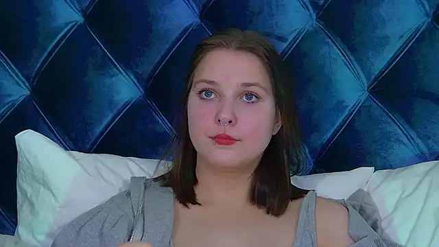 TinnaBurton's Live XXX Chat