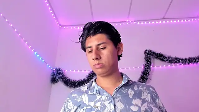 king_Eric30 Chat XXX in diretta