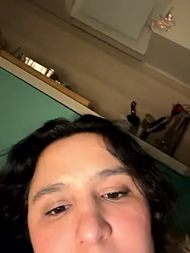 Luisa_Hall – Naživo XXX chat