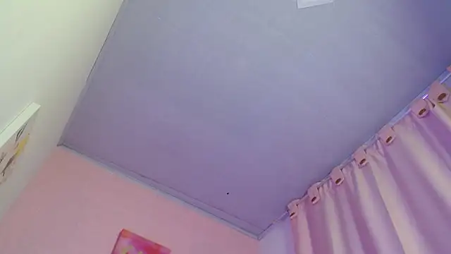 Ambar_Rouxee লাইভ XXX চ্যাট