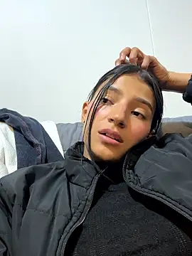 Ema_Rose_ – Naživo XXX chat