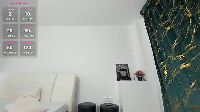 innocent_eva1's Live XXX Chat