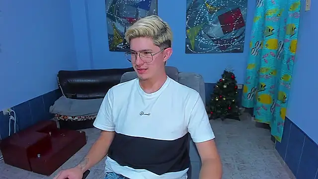 patrik_027 Live XXX Chat