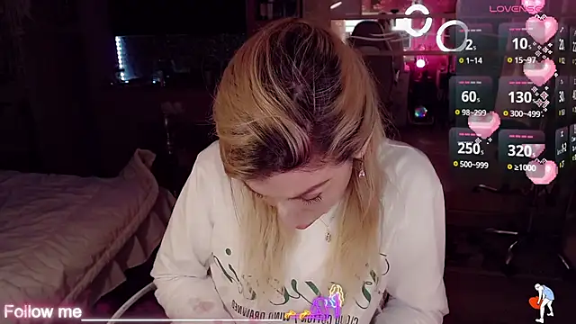 AnnieGOld_'s Live XXX Chat