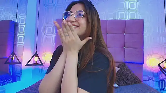 Chat +18 de SariNorrisfg ao vivo