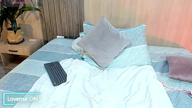 _SamantaGomez: онлайн-секс-чат