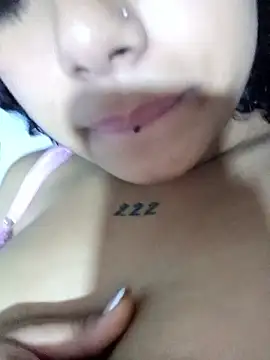 Spicy_Nesss' Webcam Show