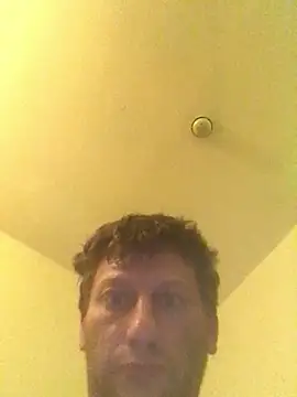 Sexyheelskev's Live XXX Chat