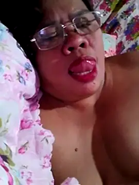 Sembang XXX Secara Langsung Huge_mama69