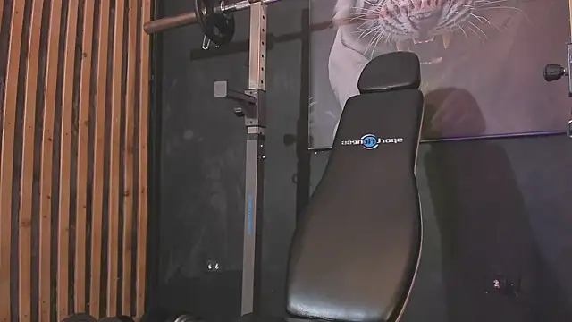 DimitriDeluxe's Live XXX Chat