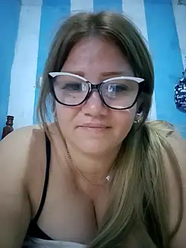 Chat XXX ao vivo de Carlotaazul