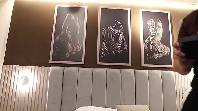 Tayler_Kim's Live XXX Chat