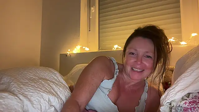 AnnaSophiaX's Live XXX Chat