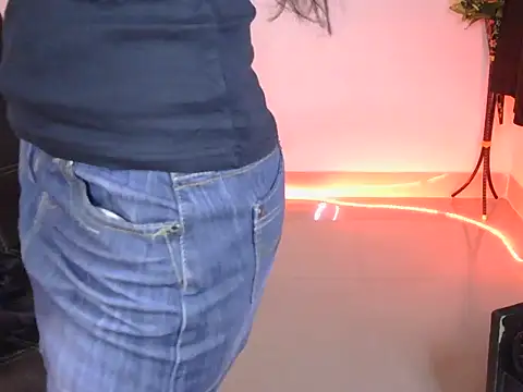 miss_ragni's Live XXX Chat