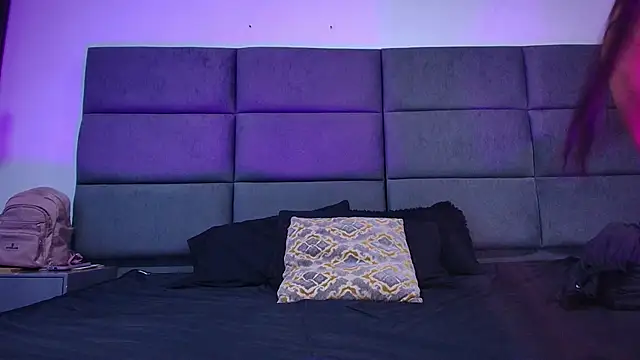 Chatroom XXX en direct de IsabellaWithe_27