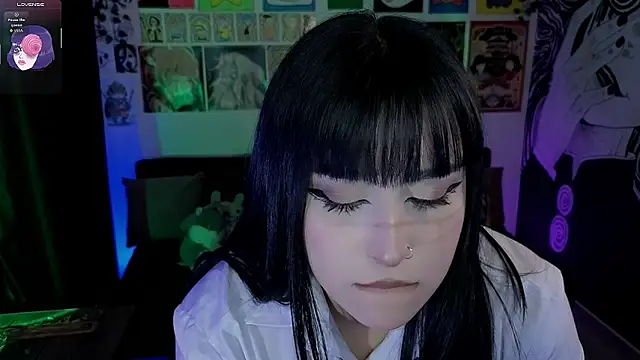 Yuhwan_'s Live XXX Chat