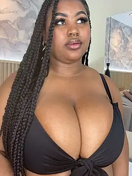 AinaraJimenez's Live XXX Chat