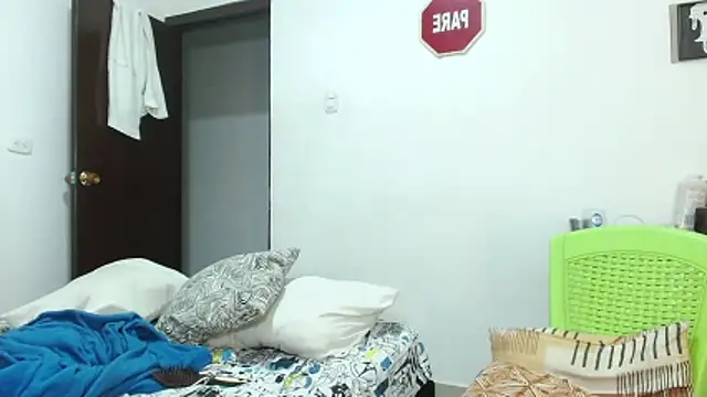 -Anarka- live XXX chat