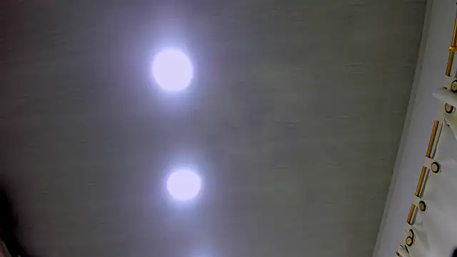 vennuss19's Live XXX Chat