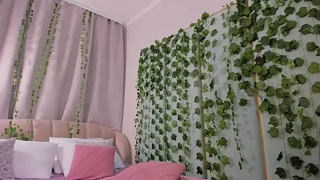 Love_is_Lola 现场XXX聊天