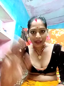 Rt_kinjal Chat XXX in diretta