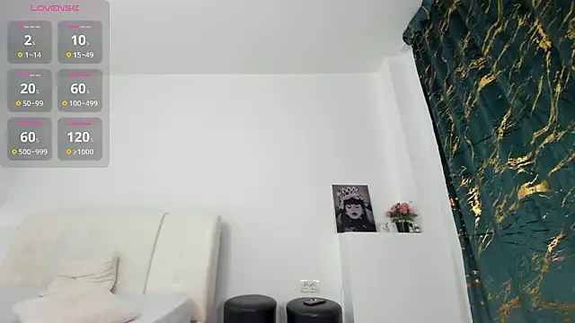 innocent_eva1's Live XXX Chat