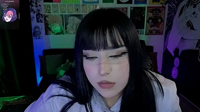 Chat XXX en directo de Yuhwan_