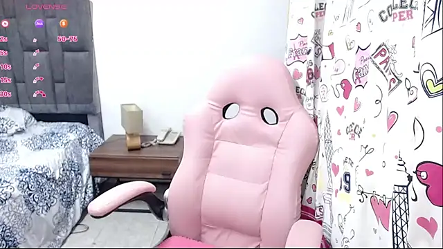 Alicelunaa's Live XXX Chat