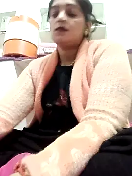 Mohni_love Show in webcam