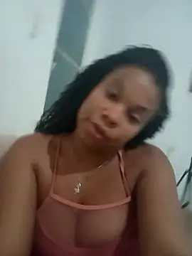 Prettahvitoria20's Webcam Show