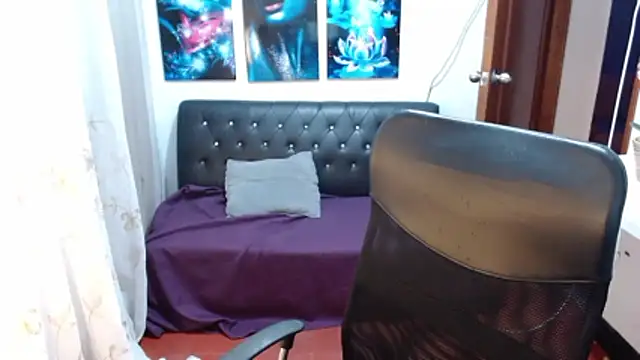 oliviia_cute's Live XXX Chat