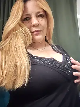 Show de webcam de karlaanqui1