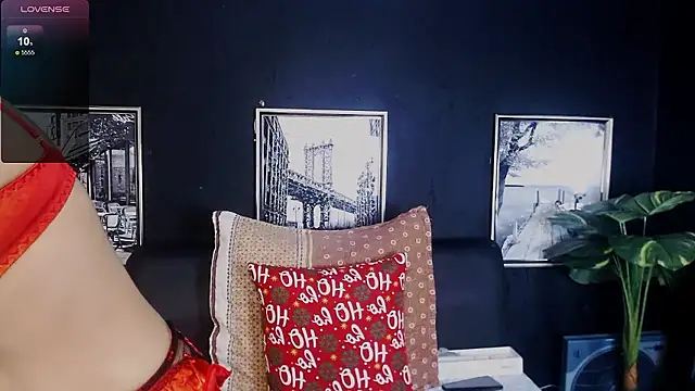 Sexualindian's Live XXX Chat