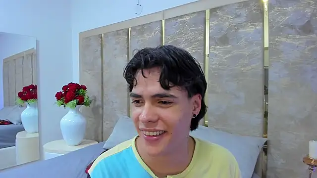 BenitoSaenz Live XXX Chat