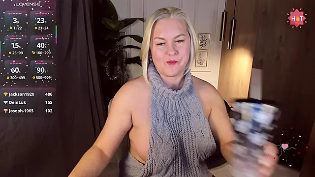 YolandaKissn Live XXX chat