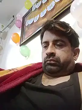 XxX_KING30 Chat XXX in diretta