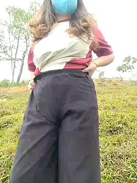 Muna_LM's Webcam Show