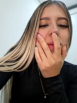 Chatroom XXX en direct de eva-2023